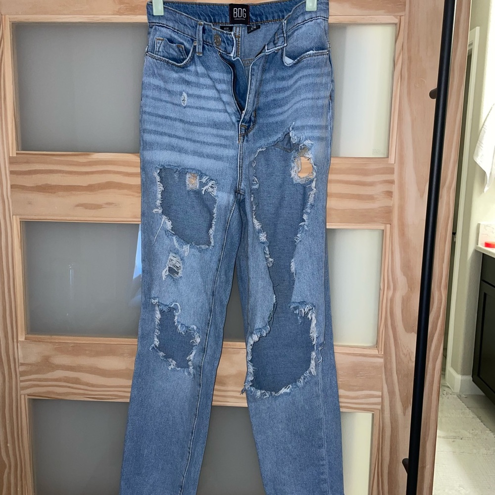 BDG High Rise Mom Jeans - Picture 3 of 4